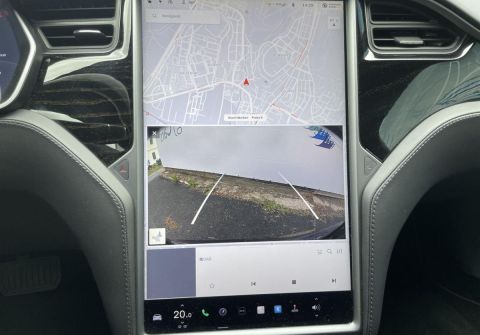 Tesla Model S 75D AWD, Vzduch