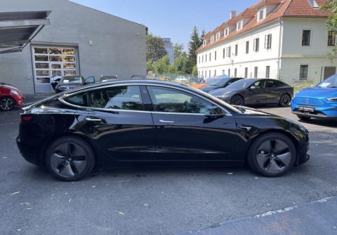 Tesla Model 3 Standart Range Plus