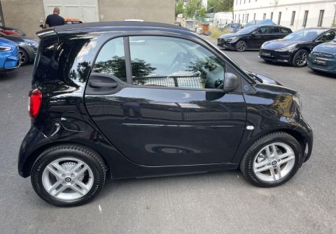 Smart Fortwo REZERVOVÁNO, EQ 60 kW