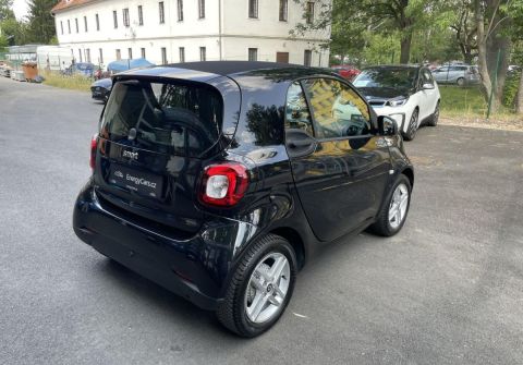 Smart Fortwo REZERVOVÁNO, EQ 60 kW