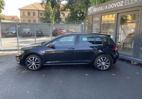 Volkswagen e-Golf 100 kW, 35,8 kWh, virtual