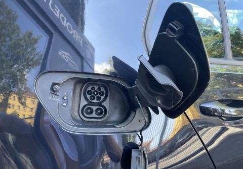 Volkswagen e-Golf 100 kW, 35,8 kWh, virtual