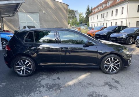 Volkswagen e-Golf 100 kW, 35,8 kWh, virtual