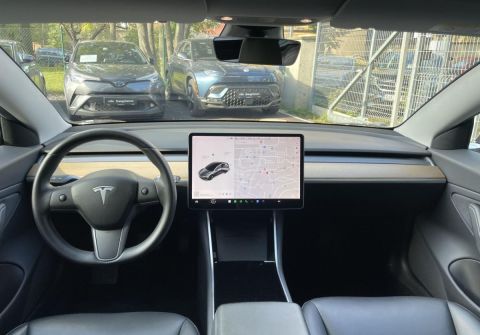 Tesla Model 3 Long Range