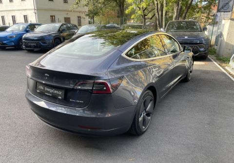 Tesla Model 3 Long Range