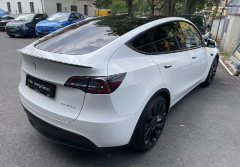 Tesla Model Y Performance