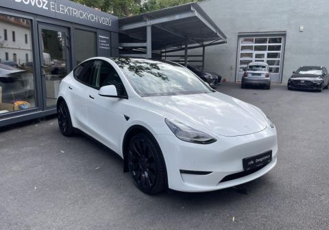 Tesla Model Y Performance