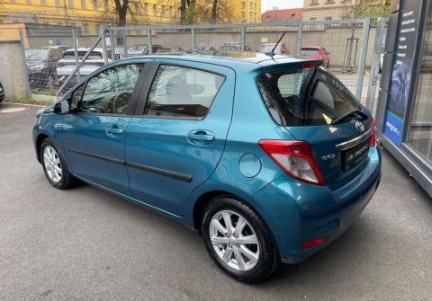 Toyota Yaris REZERVOVÁNO, AUTOMAT / Kamera