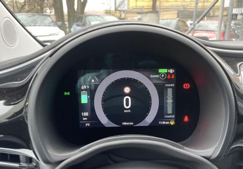 Fiat 500e 87kW, baterie 42 kWh, ICON