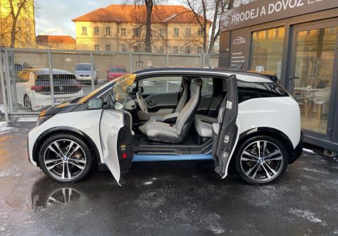 BMW i3 120Ah,tepelné čerpadlo, S-Line